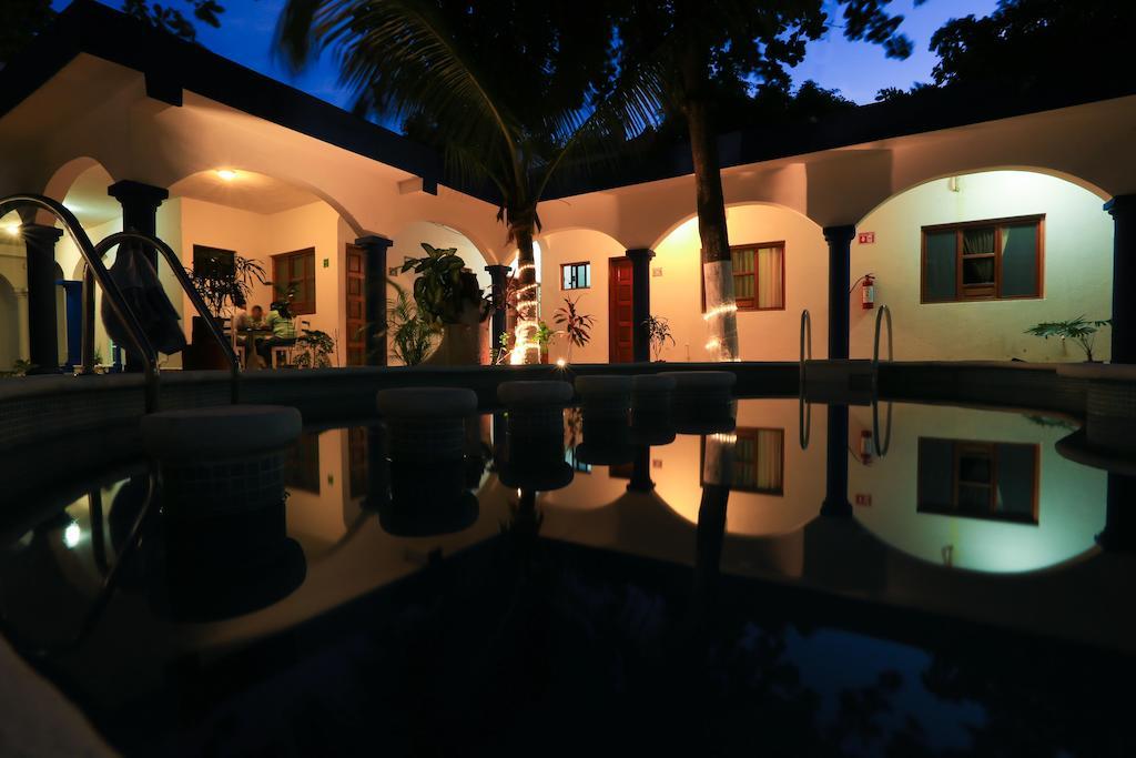 Hotel Azul By Encanto Playa del Carmen Kültér fotó
